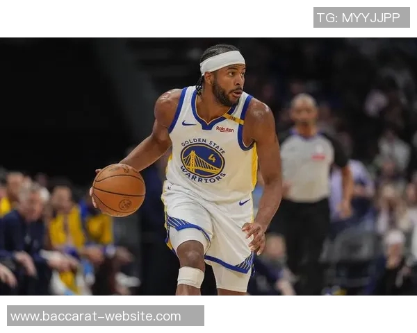 穆迪全场狂砍32分4篮板3抢断8记三分助勇士赢球成队内第二得分手