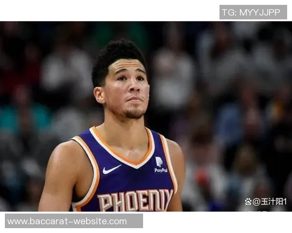 布克谈新赛季期待与责任感受领袖角色的重要性与挑战